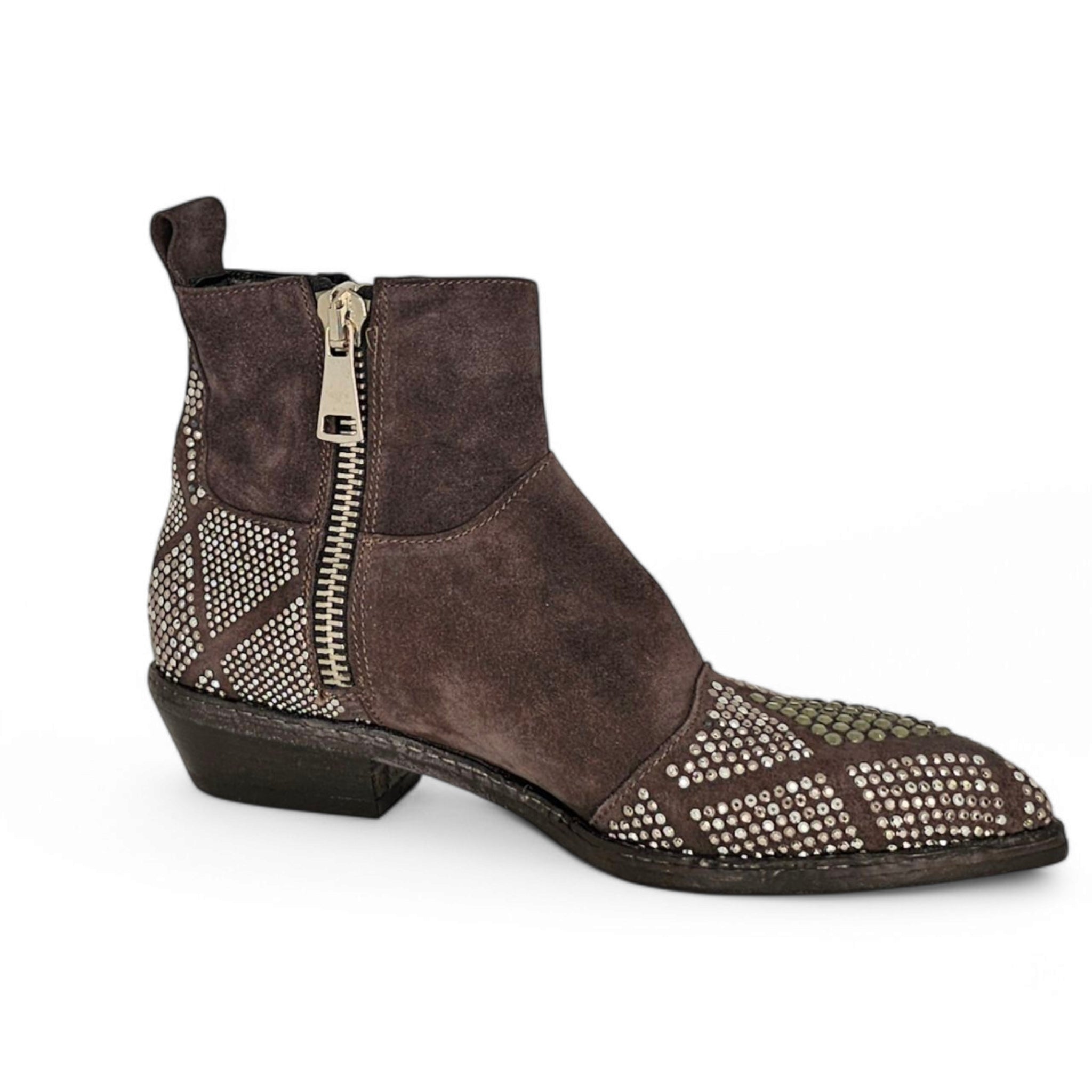 Fru.it Studded Suede Ankle Boots