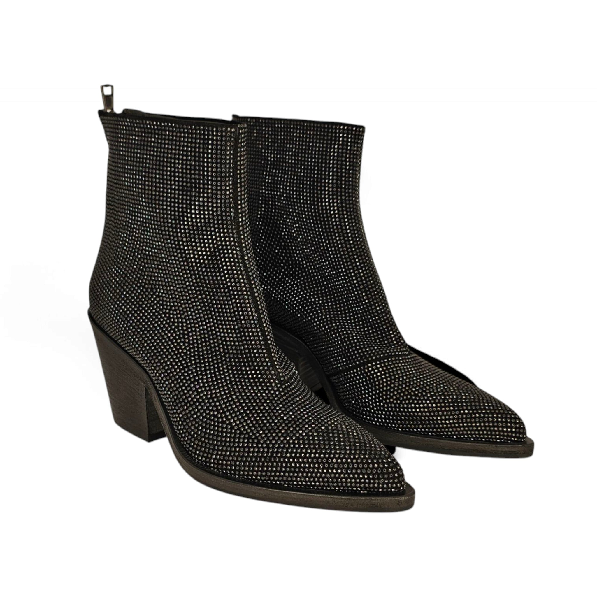 Fru.it Black Leather Ankle Boots with Shiny Studs