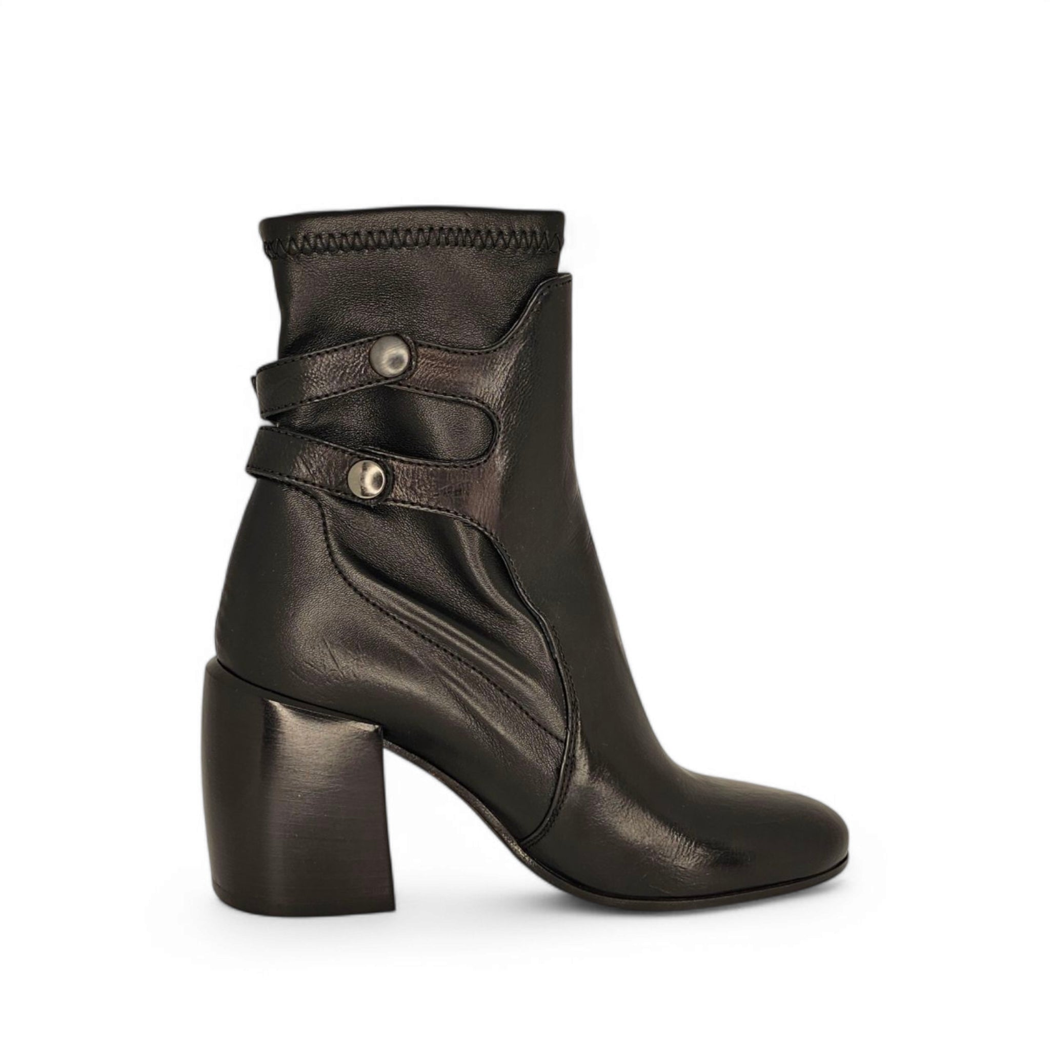 Fru.it Black Soft Leather Ankle Boots